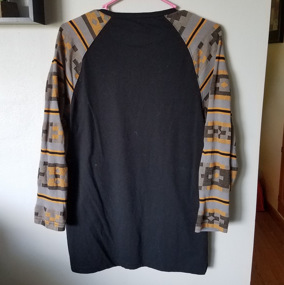 Earthbound Tee - Picture 4 of 4